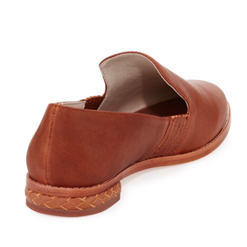 Shoes - Picture 3 of 4